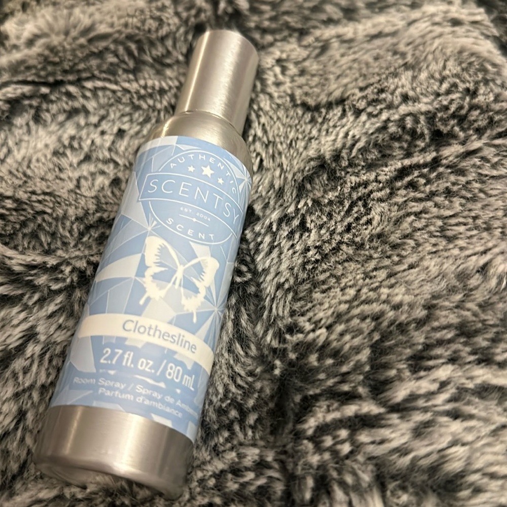 Scentsy Clothesline Room Spray